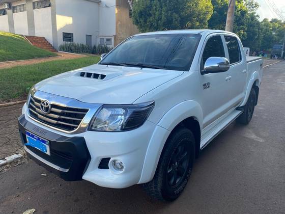 TOYOTA HILUX 3.0 SRV 4X4 CD 16V TURBO INTERCOOLER DIESEL 4P AUTOMÁTICO
